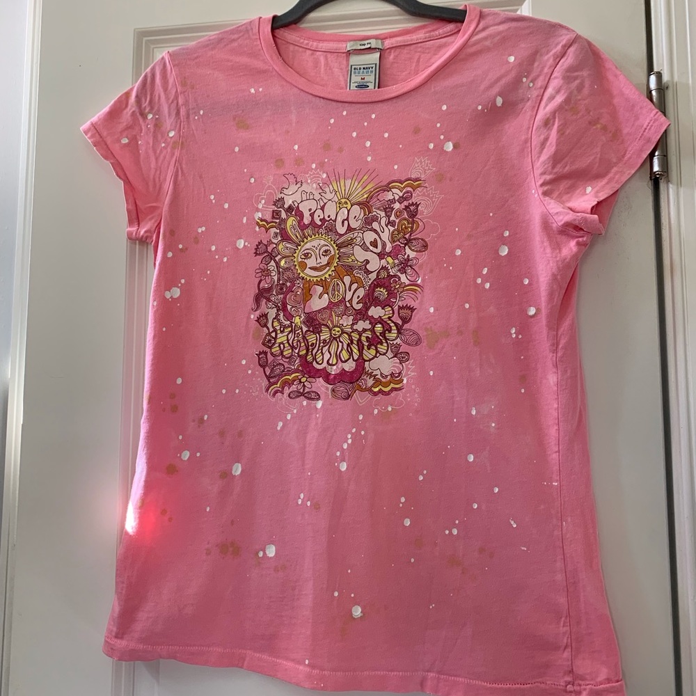 “Peace, love, joy and happiness” Old Navy tiny fit T-shirt. Size M